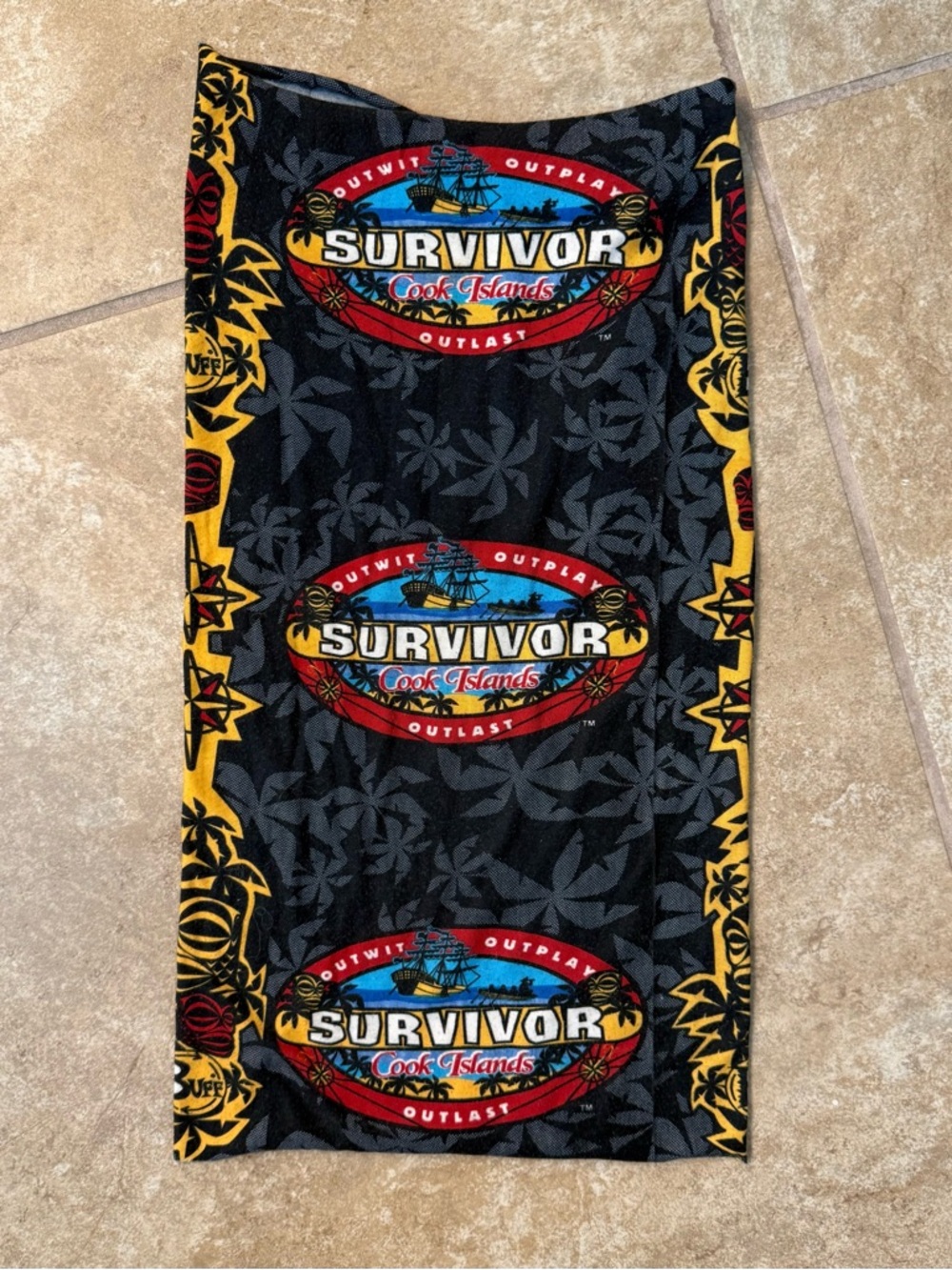 Survivor Cook Islands - Black, Yellow, Red buff